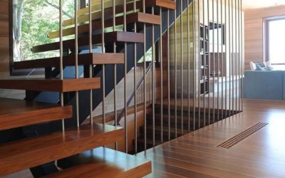 پله چوبی دو محور فلزی با کف پله های چوبی