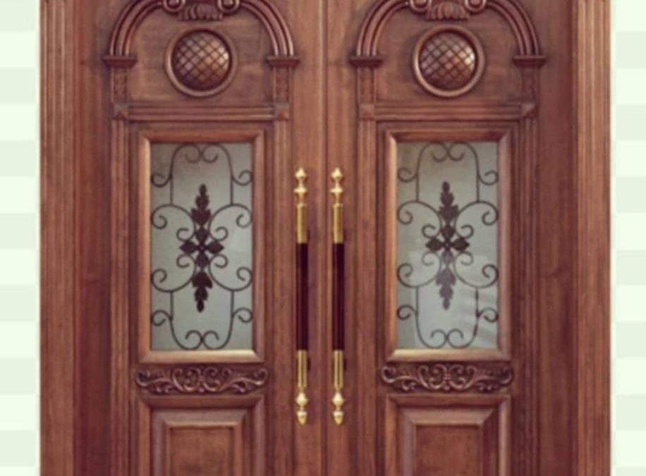 نمونه کار درب چوبی لابی | معرفی سازنده انواع درب‌های چوبی مدرن و کلاسیک