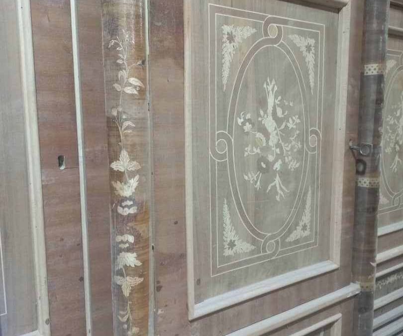 صادرات مبلمان آنتیک و معرق لاکچری با گارانتی ۱۰۰ ساله | خرید بوفه خمره‌ای