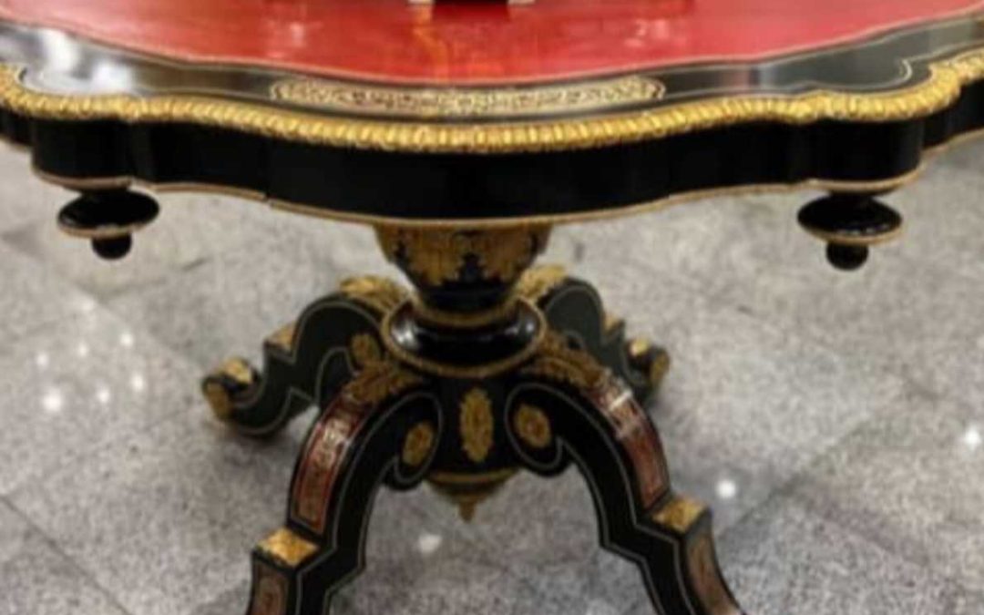 میز سرو نوشیدنی و غذا فرانسوی معرق