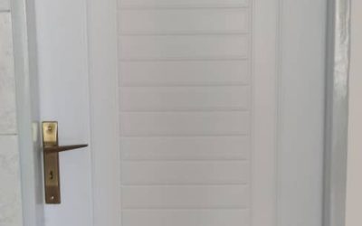 درب اتاقی و سرویسی PVC ۵ میل: راهنمای جامع خرید + مزایا و معایب