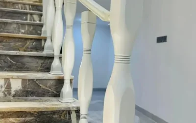 نرده پله پلیمری PVC و چوبی با کیفیت عالی برای صادرات| قیمت ۱۵ آذر ۱۴۰۴