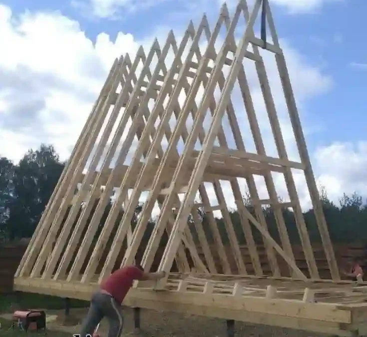 اجرای اسکلت تمام چوب A-Frame در چالوس و مازندران: سازه‌ای هماهنگ با طبیعت