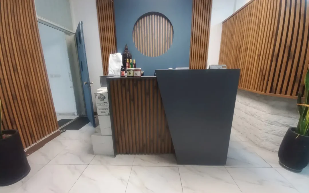 دکوراسیون اداری با ترمو وال و پارتیشن‌های طوسی: فضایی مدرن و کارآمد