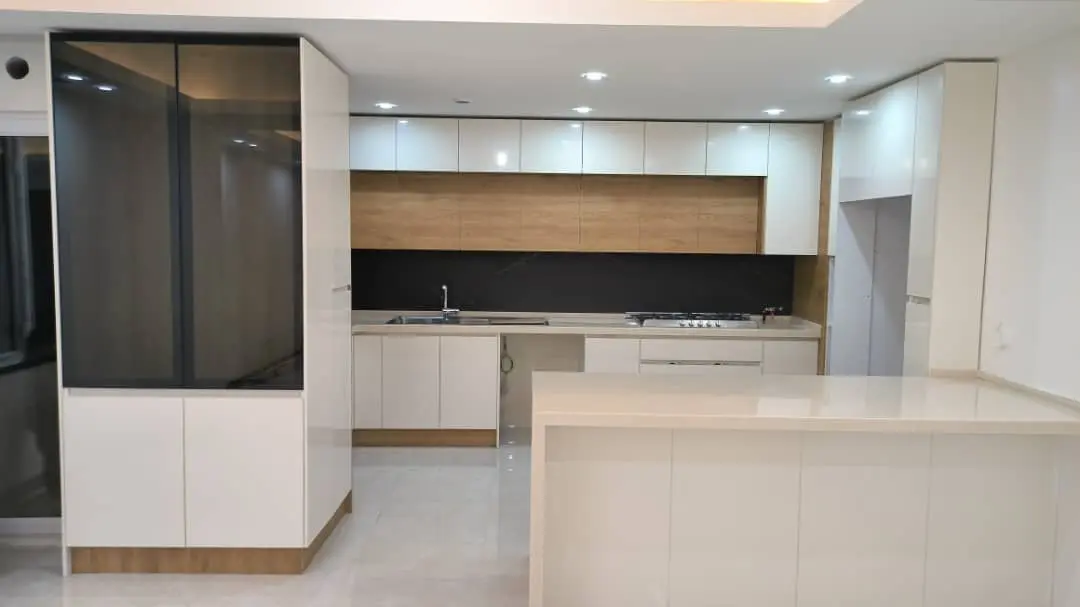 نمونه کار کابینت ،درب ریلی، درب چوبی روکش بلوط